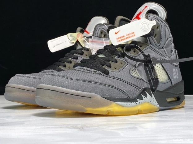 Air 5 x CT8480-001 Jordan Off-White Black 0629